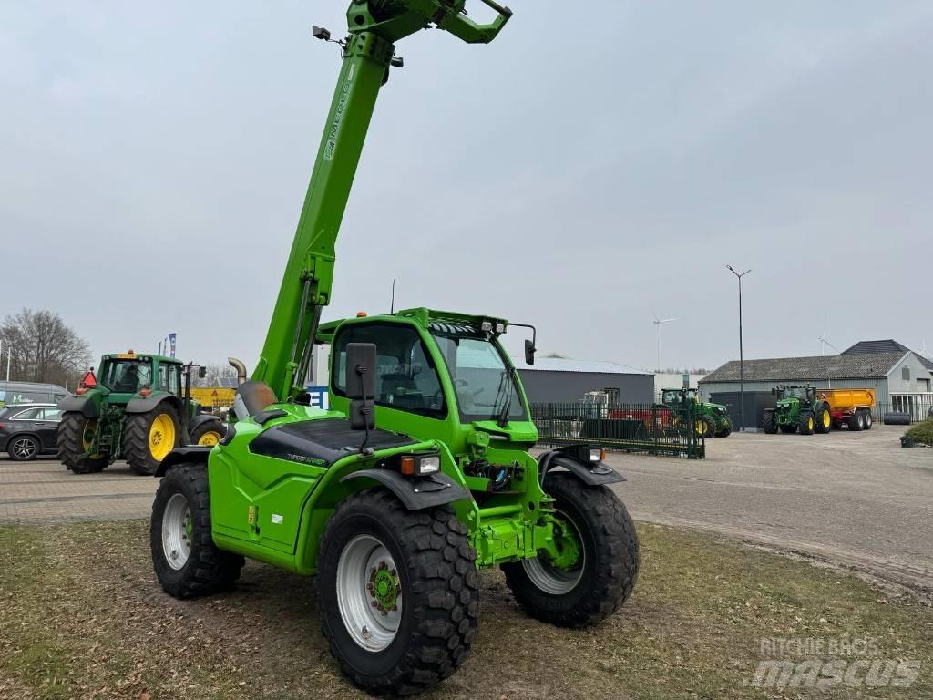 Merlo TF 42.7 CS معدات مناولة لأغراض الزراعة