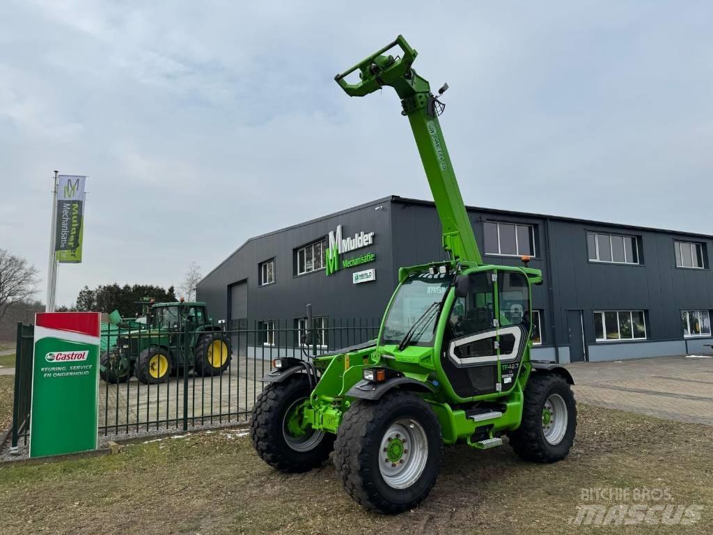 Merlo TF 42.7 CS معدات مناولة لأغراض الزراعة