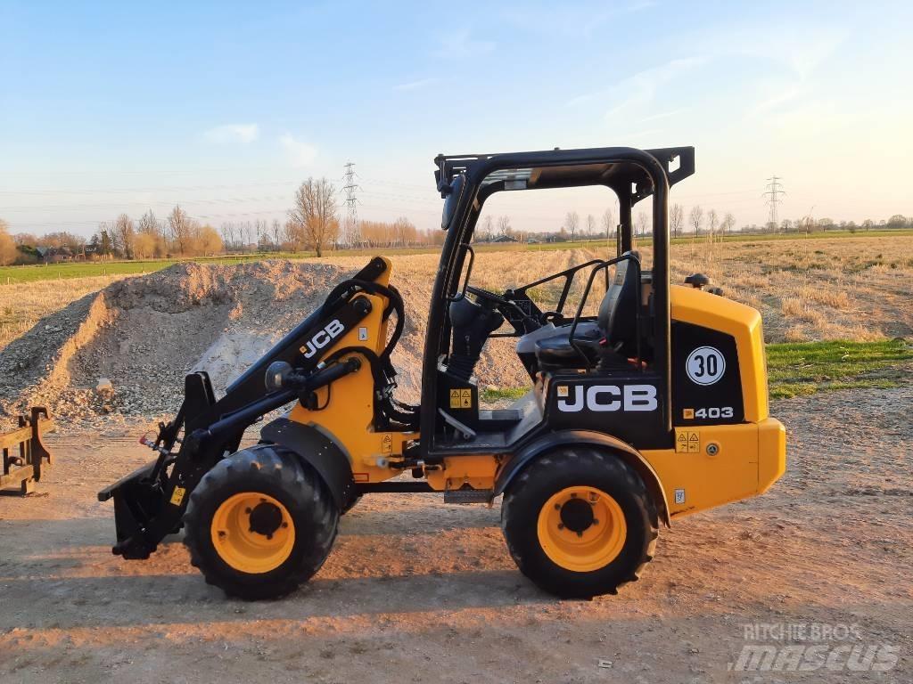 JCB 403 لوادر صغيرة