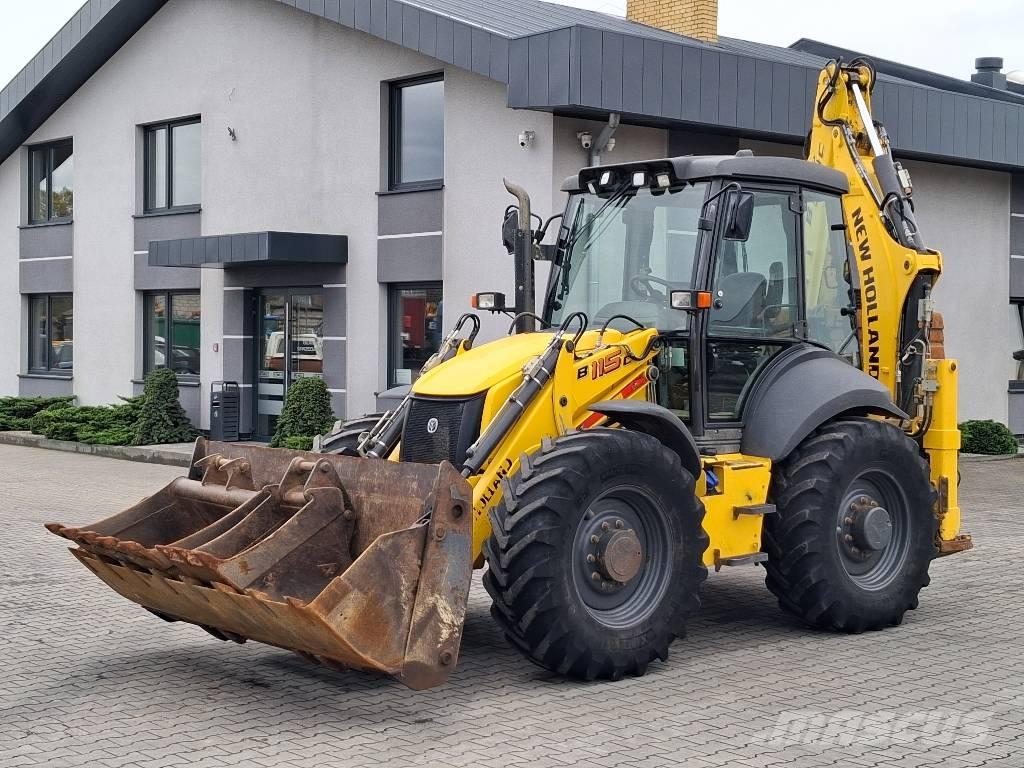 New Holland B 115 C لوادر ذات جرافات عكسية