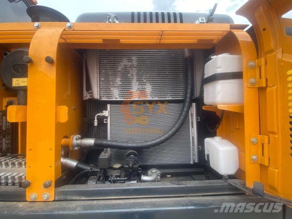 Hyundai R220LC-9 حفارات زحافة