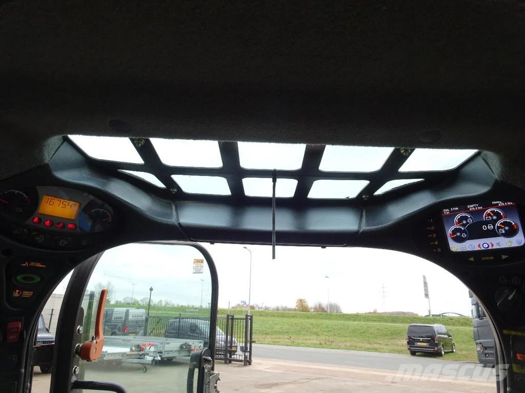 Bobcat T450 لوادر انزلاقية التوجيه