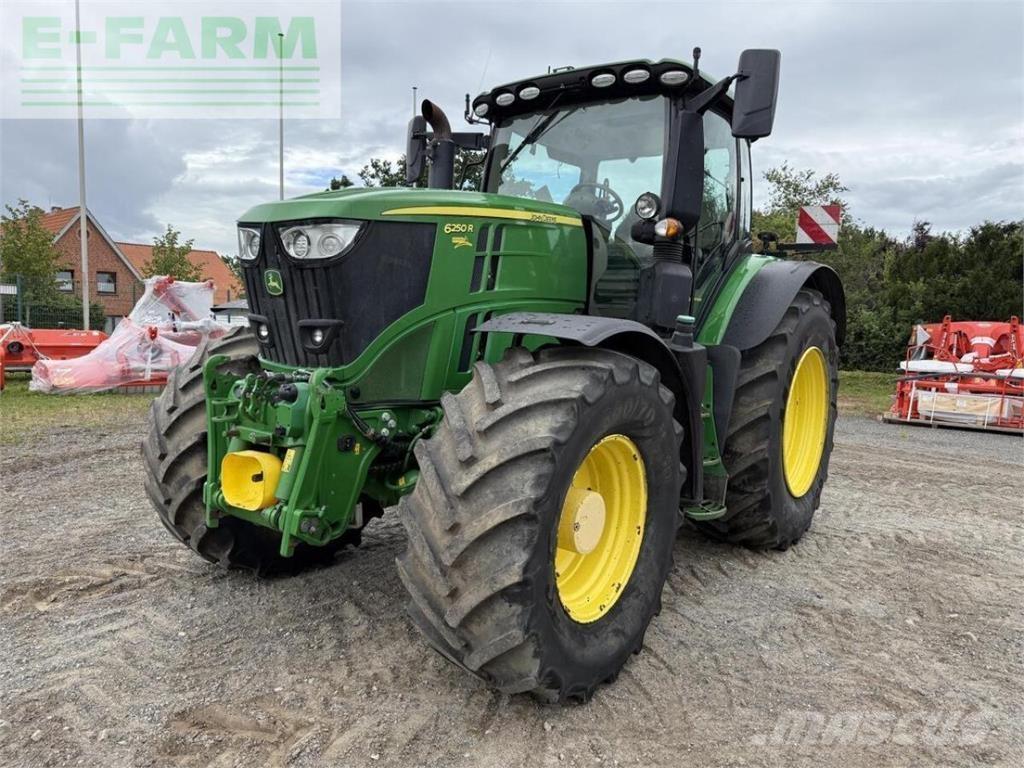 John Deere 6250r الجرارات
