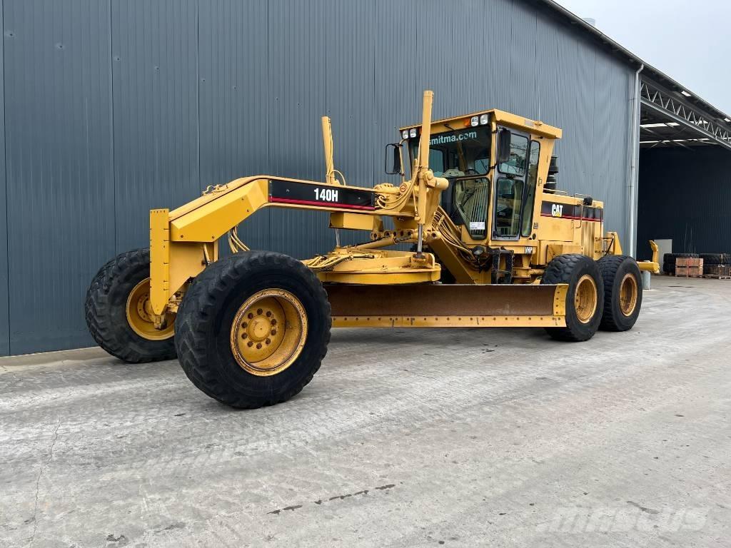 CAT 140H معدات تمهيد الطرق