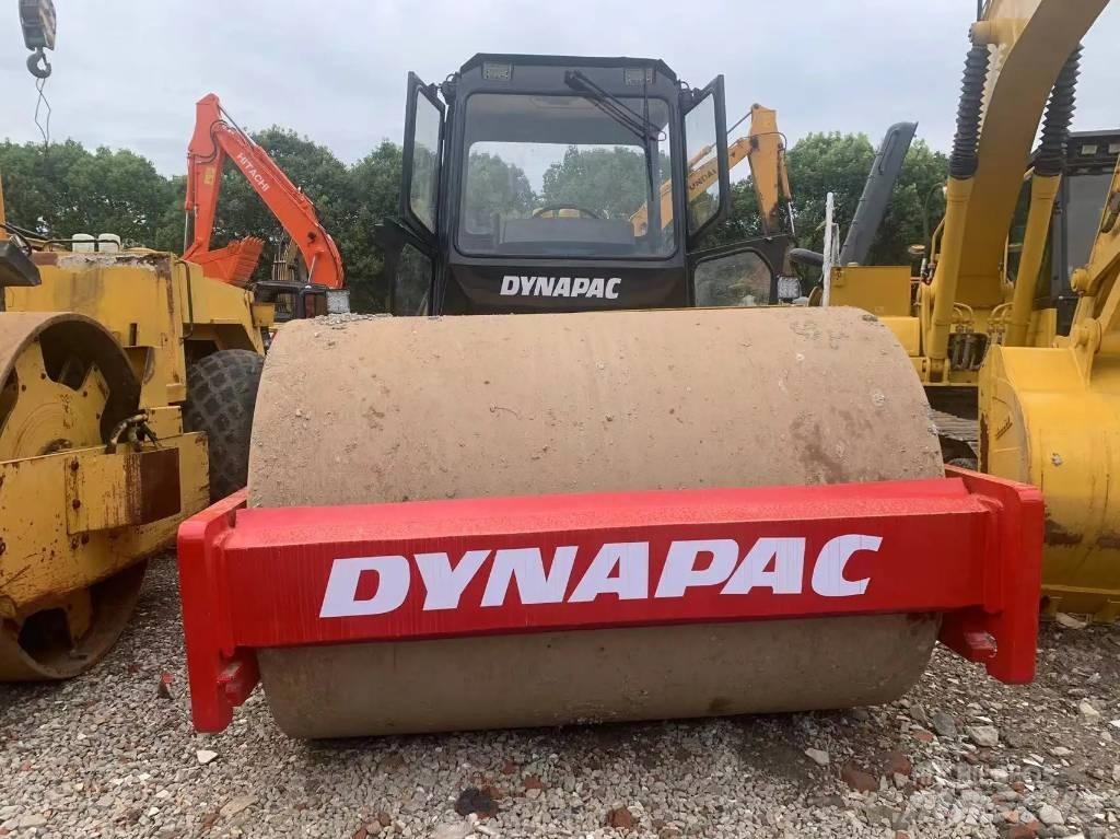 Dynapac CA 251 D مداحل أحادية الأسطوانة