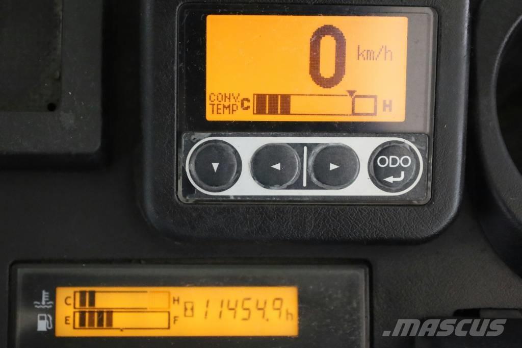 Toyota 02-8 FDF 25 شاحنات الديزل