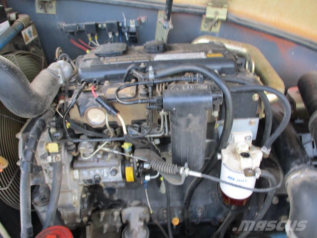 JLG 4013 مناولات متداخلة