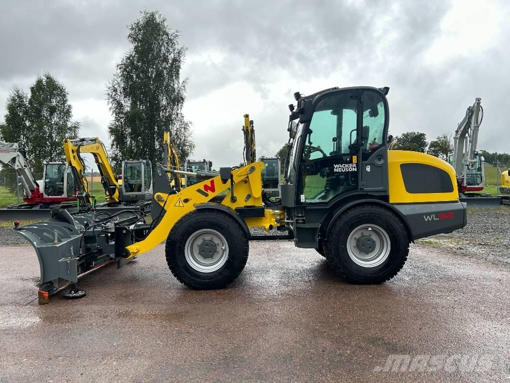 Wacker Neuson WL52 لوادر بعجل