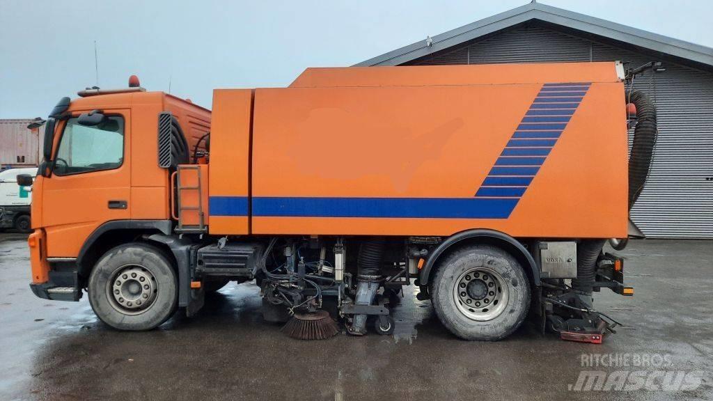 Volvo FM9 + Beam CX800 شاحنات كاسحة