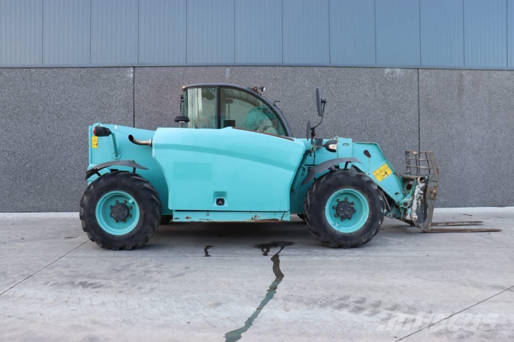 Bobcat TL 470 مناولات متداخلة