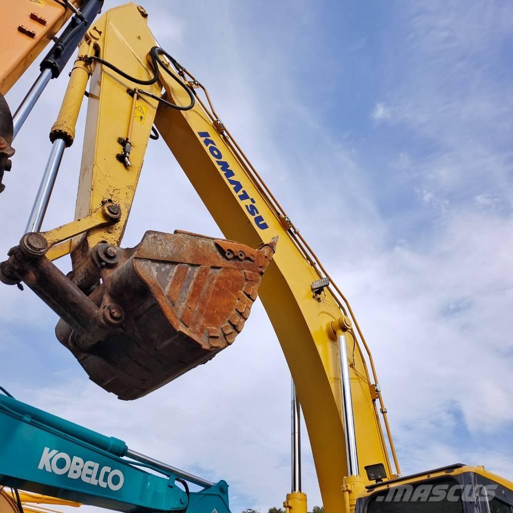 Komatsu PC 300 حفارات زحافة