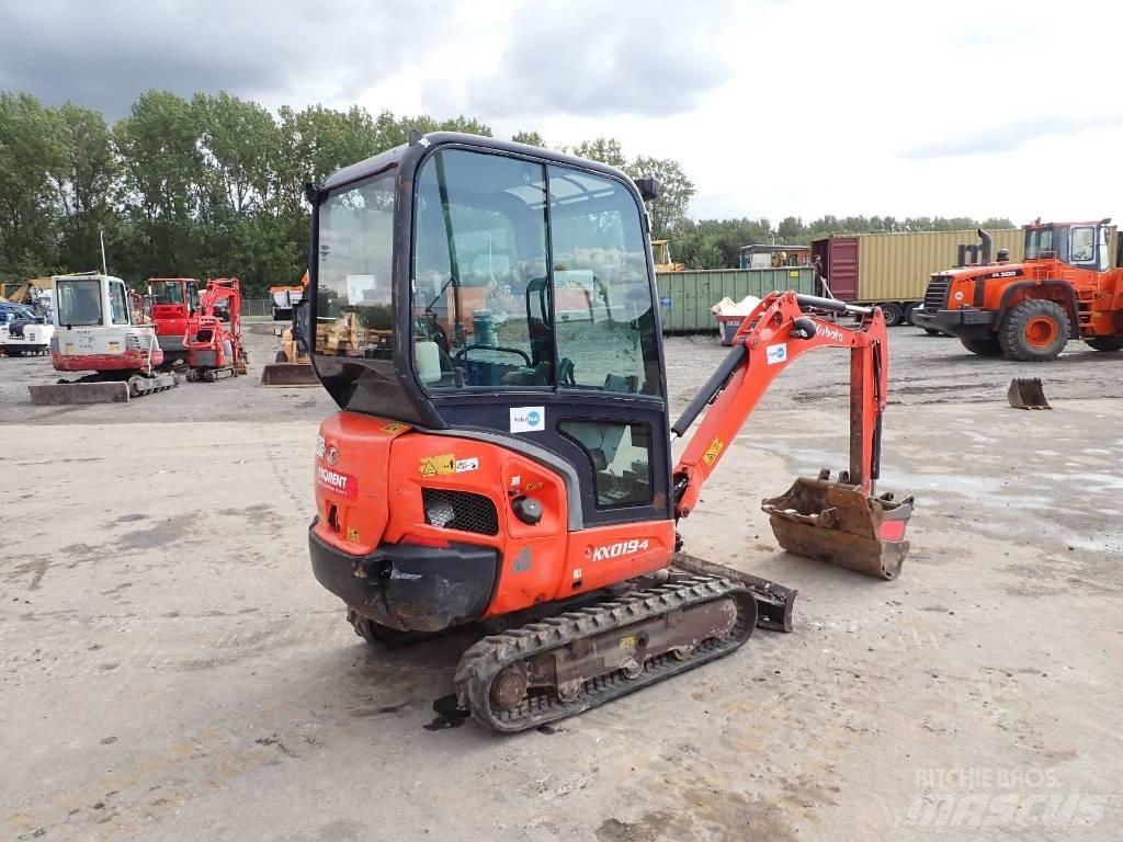 Kubota KX 019-4 حفارات صغيرة أقل من 7 طن (حفارات صغيرة)