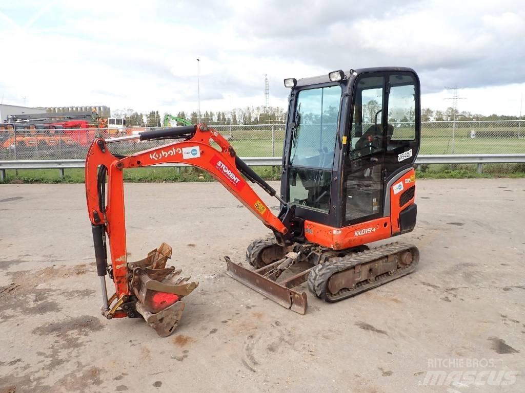 Kubota KX 019-4 حفارات صغيرة أقل من 7 طن (حفارات صغيرة)