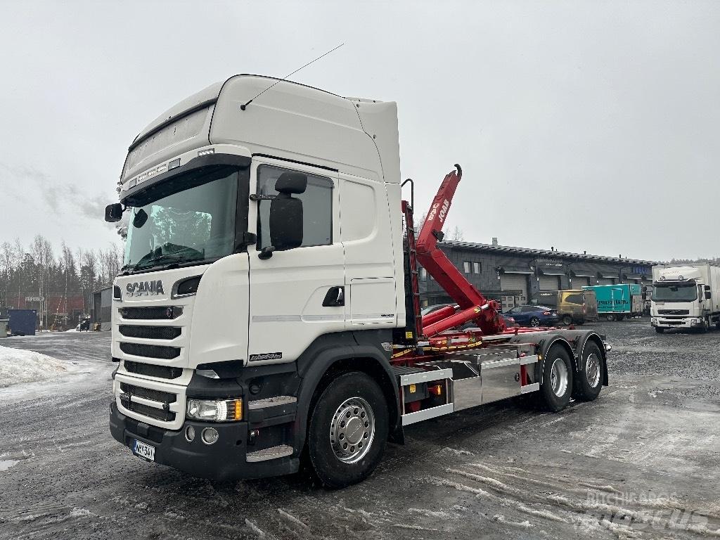 Scania R520 6x2*4 شاحنات الرافعات الخطافية