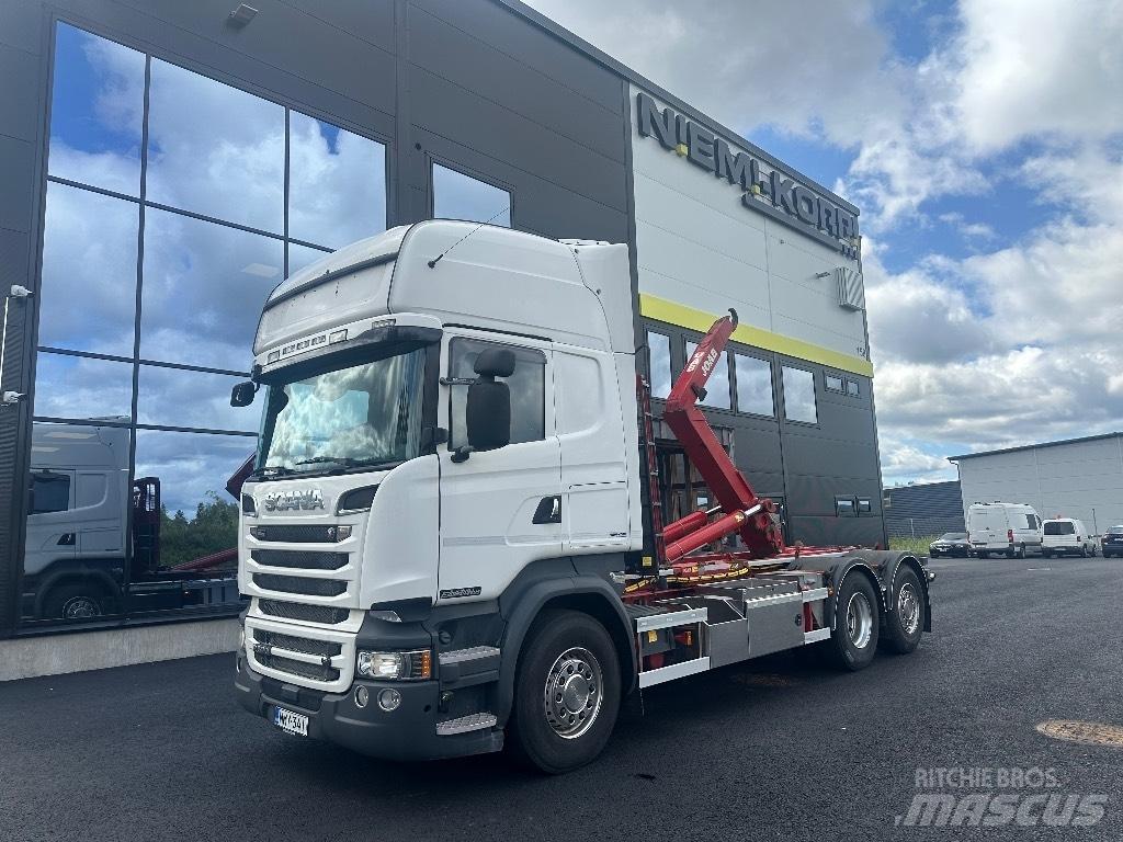 Scania R520 6x2*4 شاحنات الرافعات الخطافية
