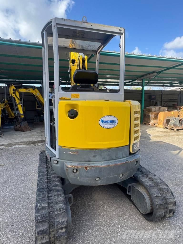 Wacker Neuson EZ 26 حفارات صغيرة أقل من 7 طن (حفارات صغيرة)