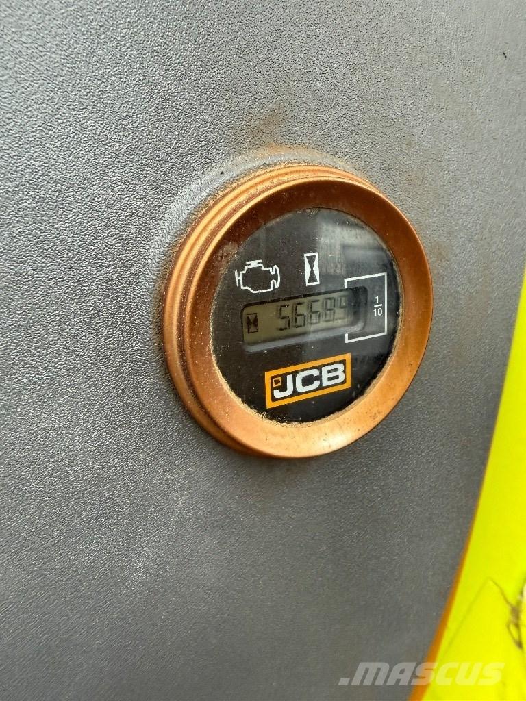 JCB 140 X حفارات زحافة