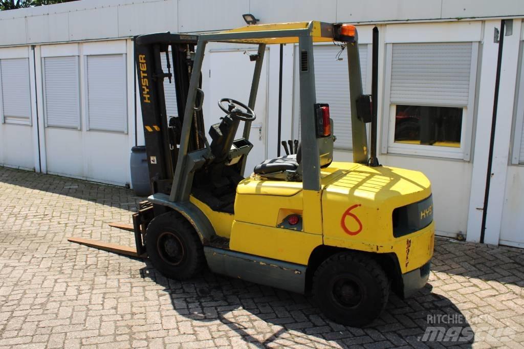 Hyster H 2.50 XM شاحنات الديزل
