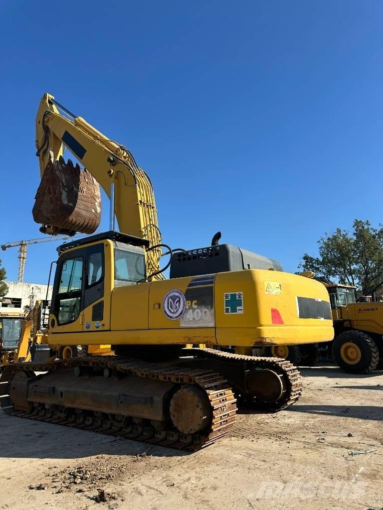 Komatsu PC400-8 حفارات زحافة