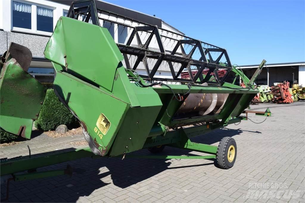 John Deere 1177 حصادات