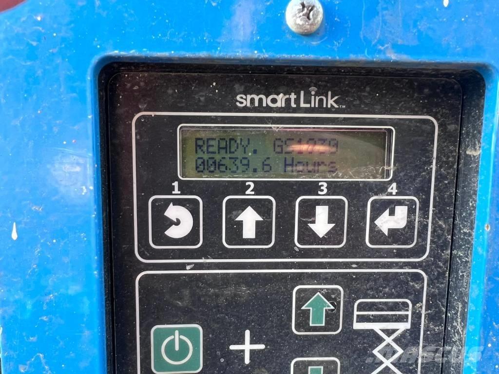 Genie GS 1930 رافعات مقصية الشكل