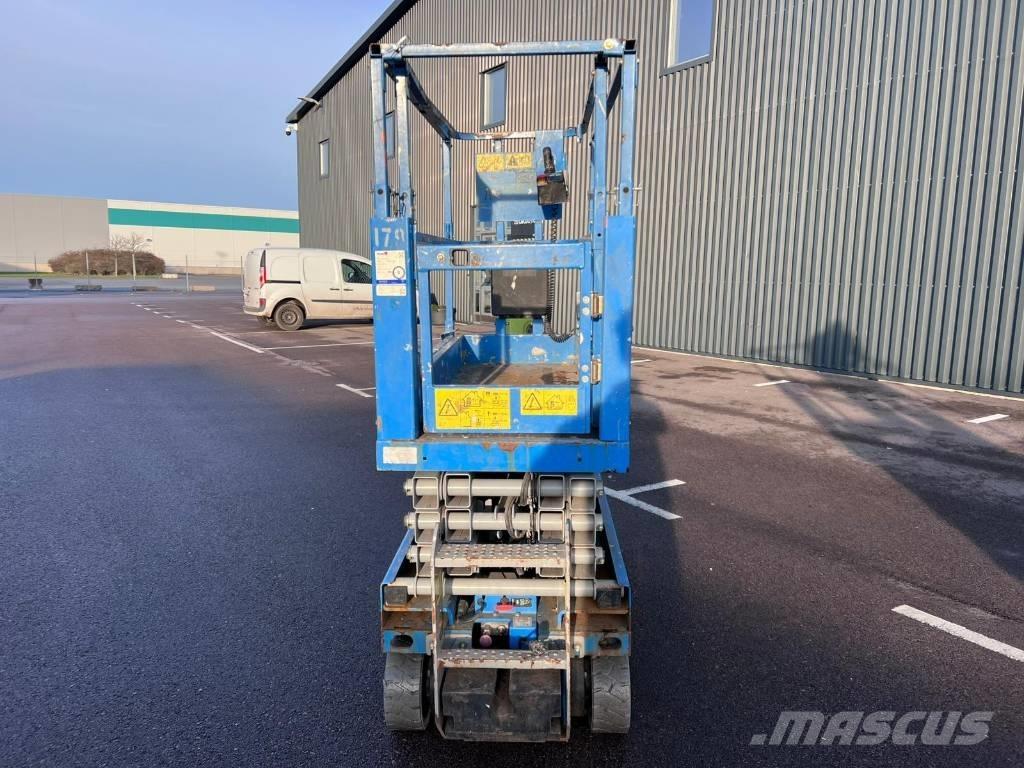 Genie GS 1930 رافعات مقصية الشكل