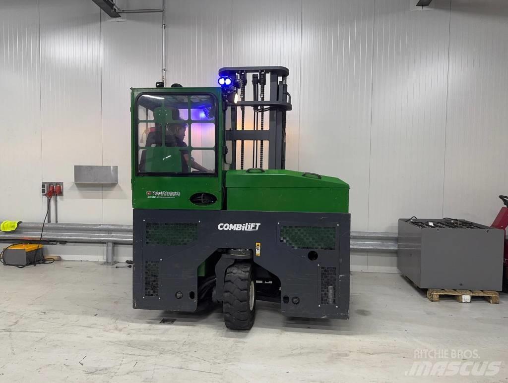 Combilift C 4000 E لوادر جانبية