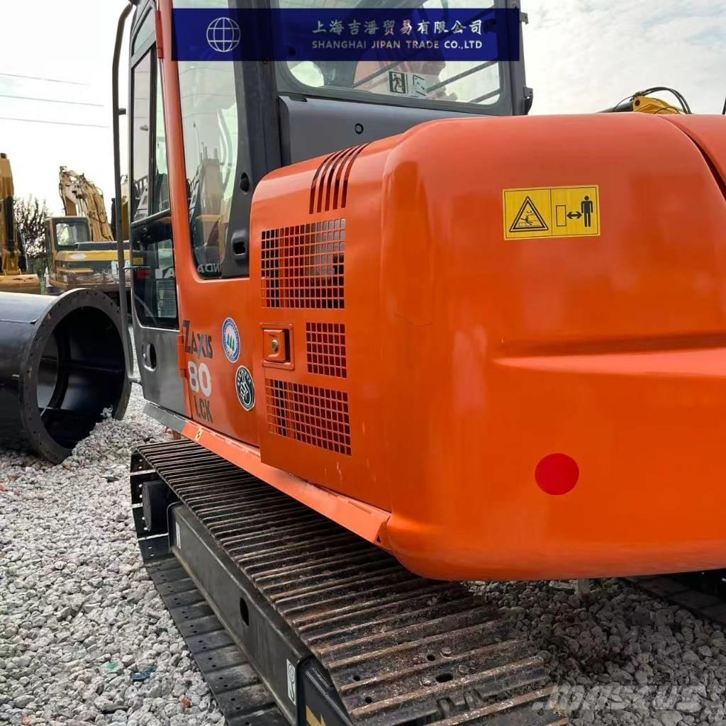 Hitachi ZX 80 حفارات صغيرة أقل من 7 طن (حفارات صغيرة)