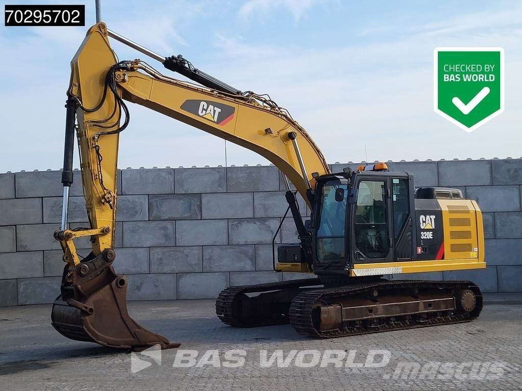 CAT 320 E L حفارات زحافة