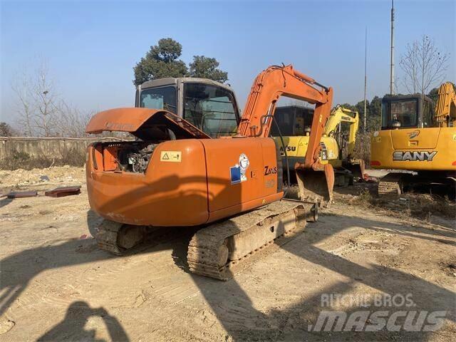 Hitachi ZX 60 حفارات زحافة