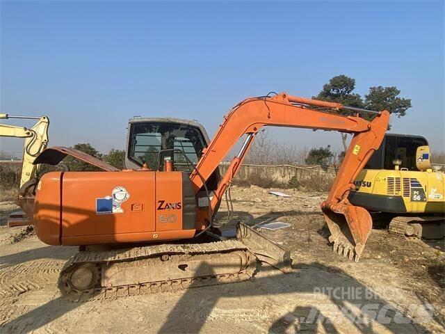Hitachi ZX 60 حفارات زحافة