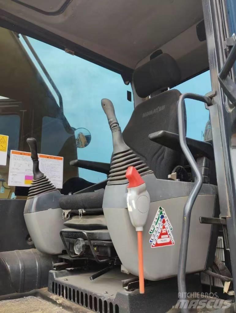 Kobelco 130 حفارات زحافة