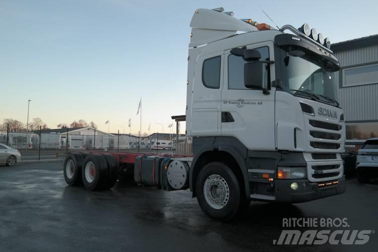 Scania R620 شاحنات بمقصورة وهيكل