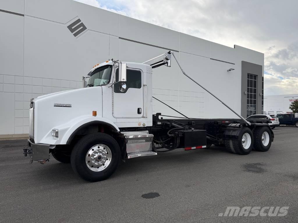 Kenworth T 800 شاحنات قابلة للفك