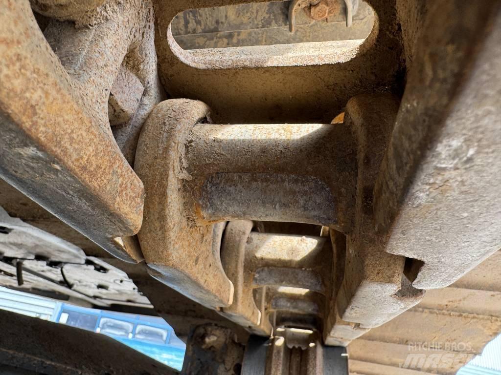 Volvo EC 250 EL حفارات زحافة