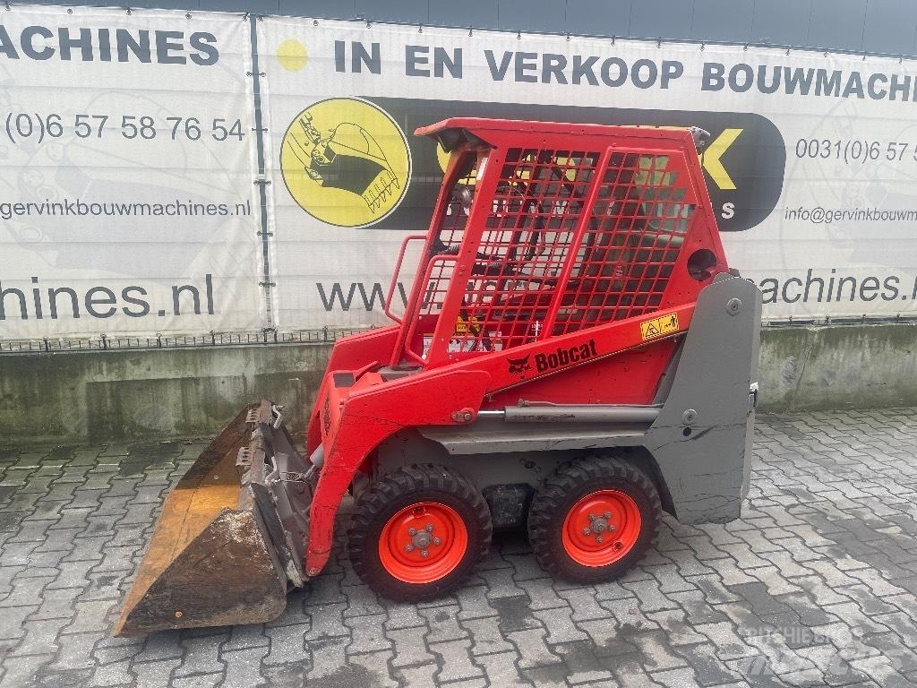 Bobcat S 70 لوادر انزلاقية التوجيه