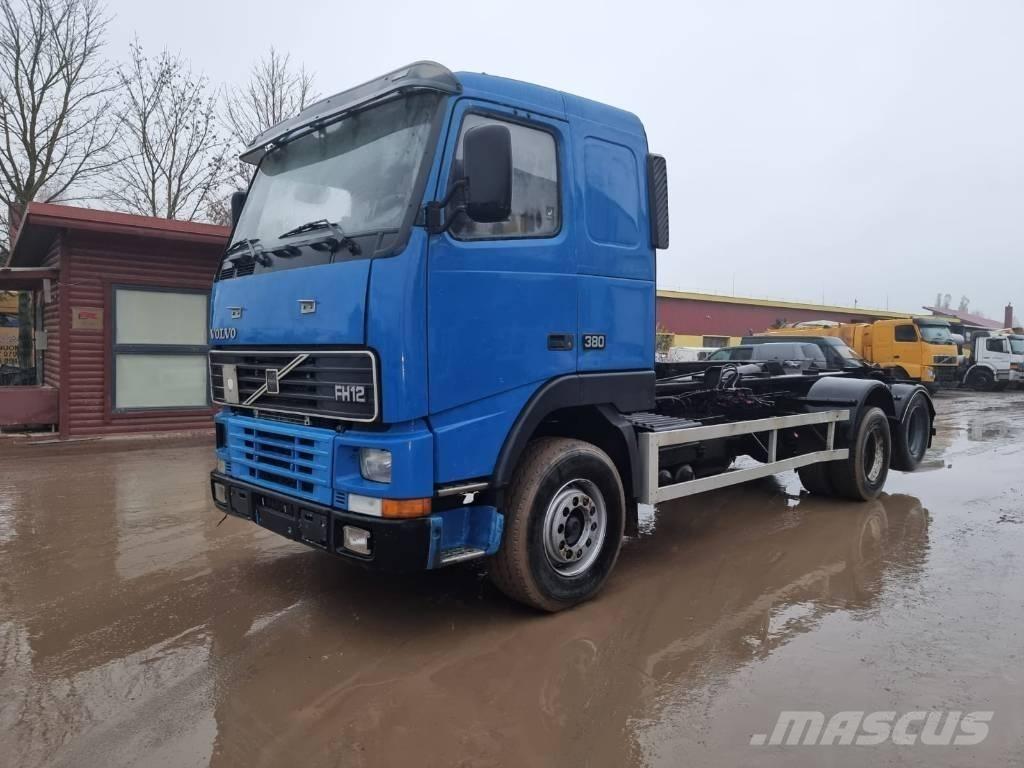 Volvo FH 12 شاحنات الرافعات الخطافية