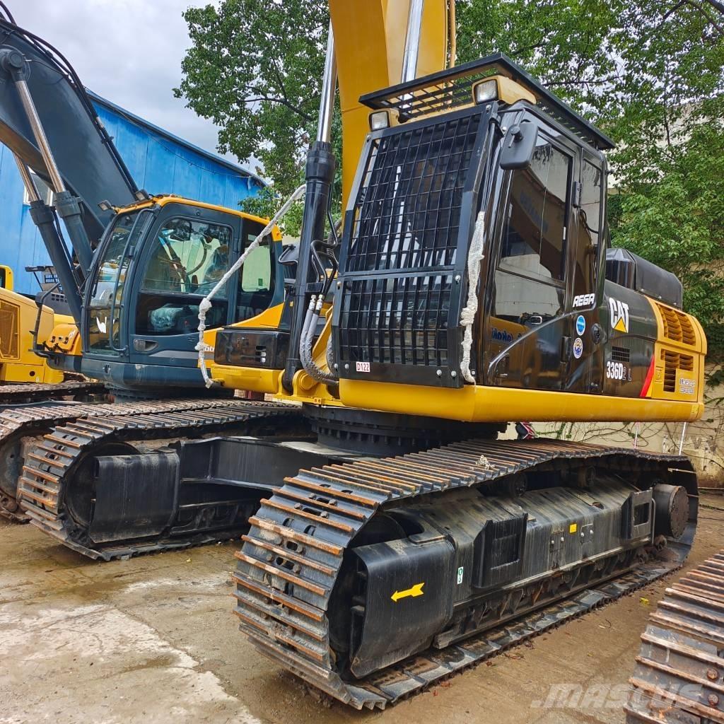 CAT 336 D حفارات زحافة