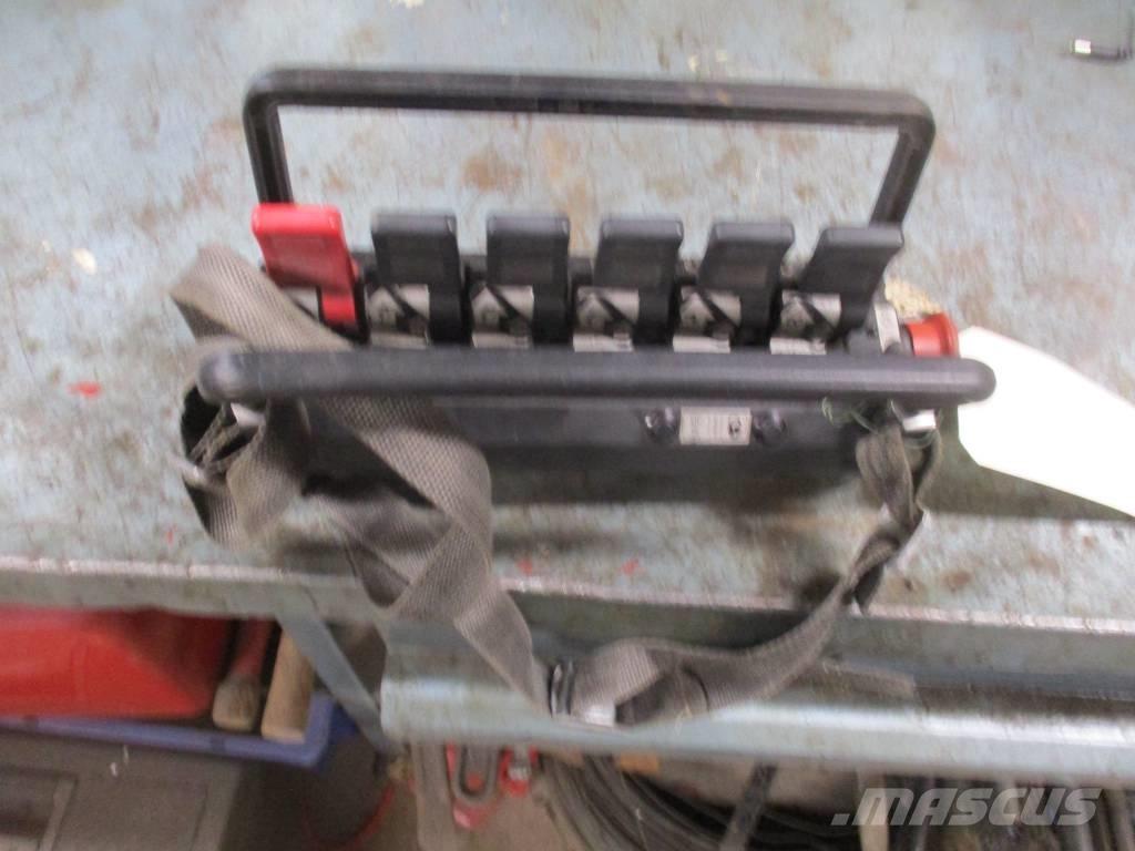 Hiab 245E-5 رافعات تحميل