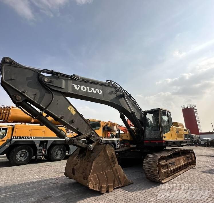 Volvo EC480DL حفارات زحافة