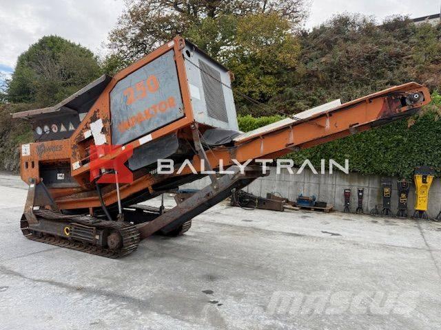 Arjes Impaktor 250 آلات تمزيق المخلفات