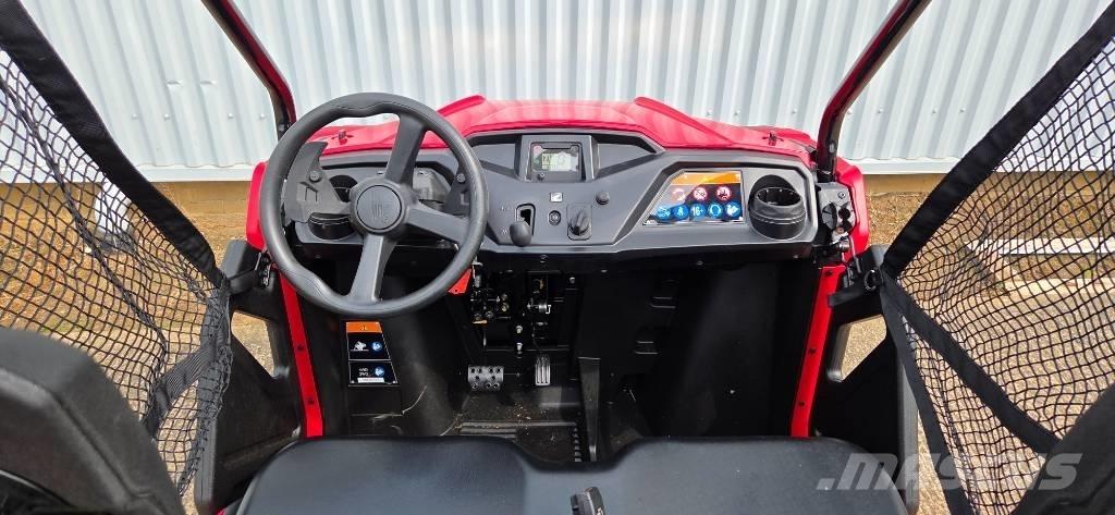 Honda Pioneer 700 ماكينات منفعة عامة