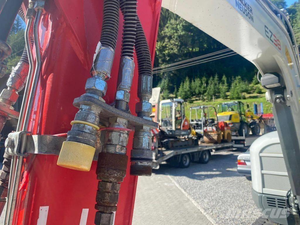 Wacker Neuson EZ 38 حفارات صغيرة أقل من 7 طن (حفارات صغيرة)