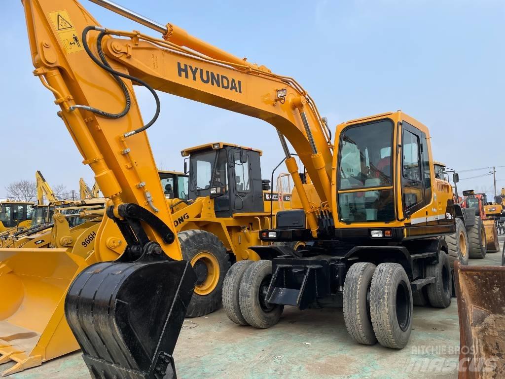 Hyundai 150w حفارات زحافة