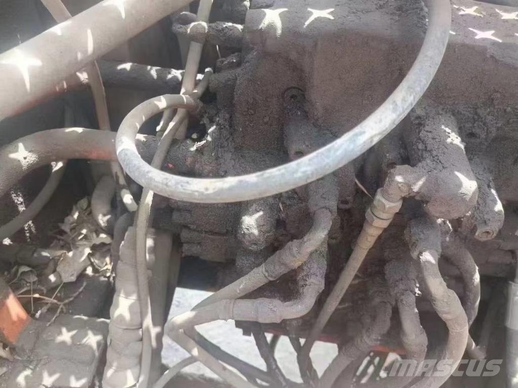 Doosan DH225LC-9 حفارات زحافة