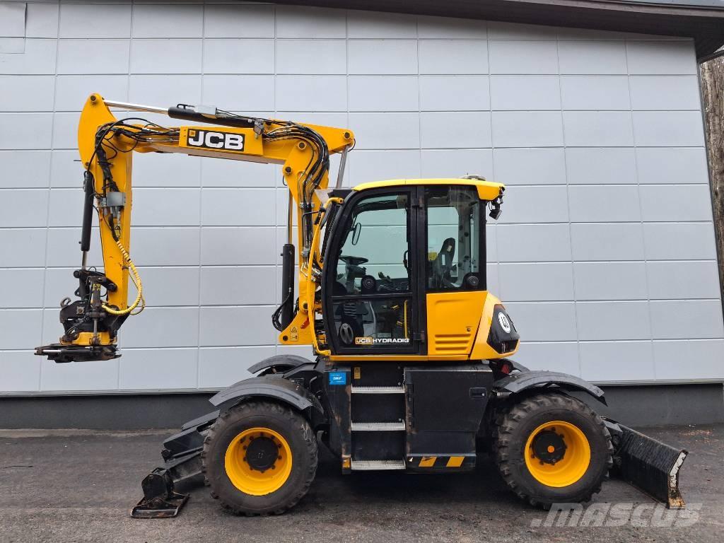 JCB 110 W Hydradig حفارات بعجل