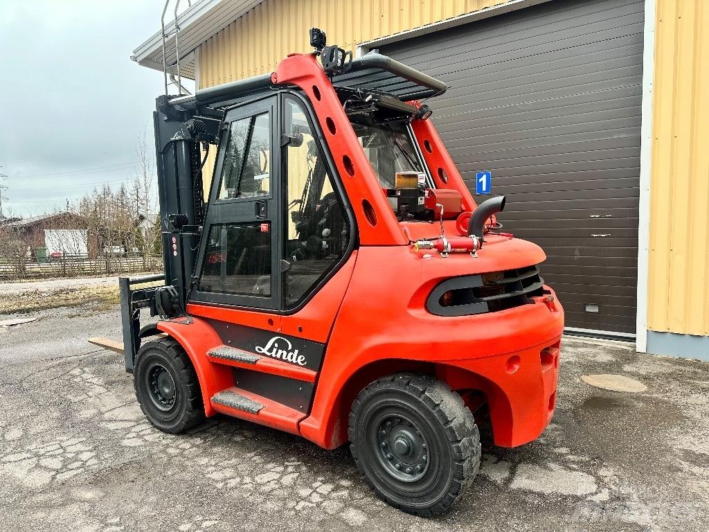 Linde H 70 D-3 شاحنات الديزل