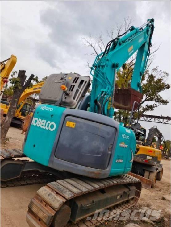 Kobelco SK 135 SR حفارات زحافة