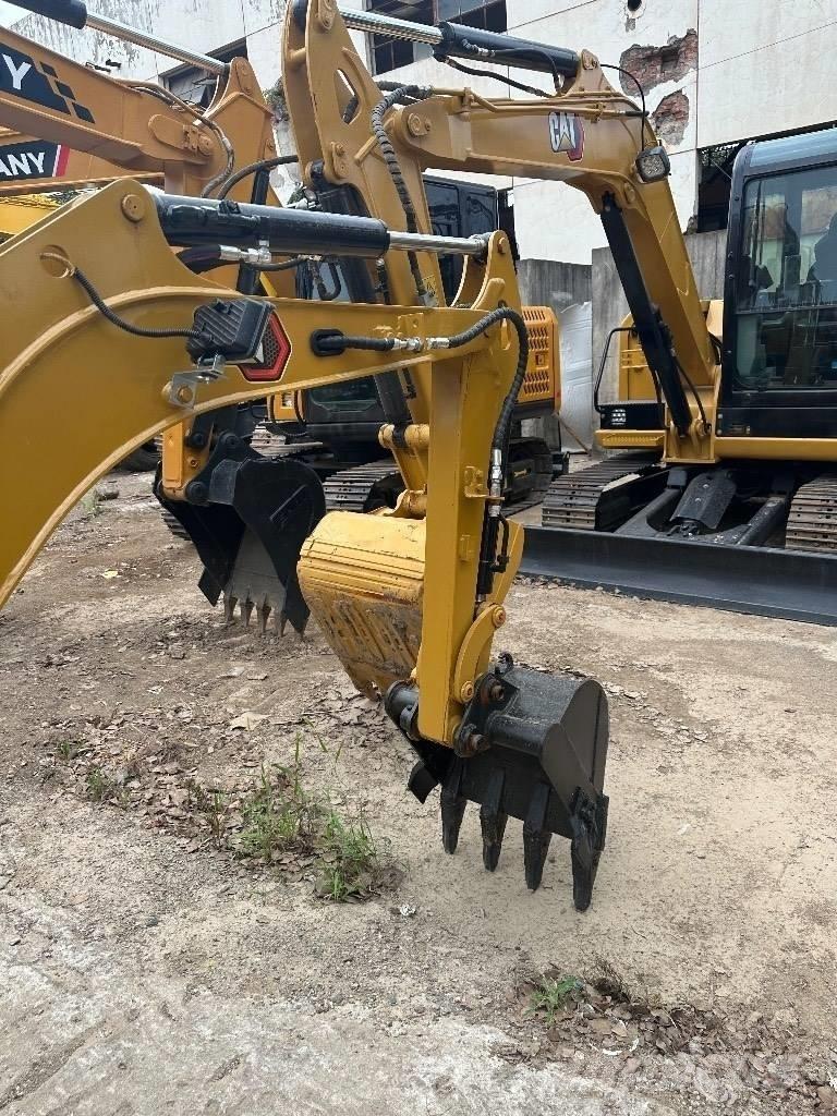 CAT 302 حفارات صغيرة أقل من 7 طن (حفارات صغيرة)
