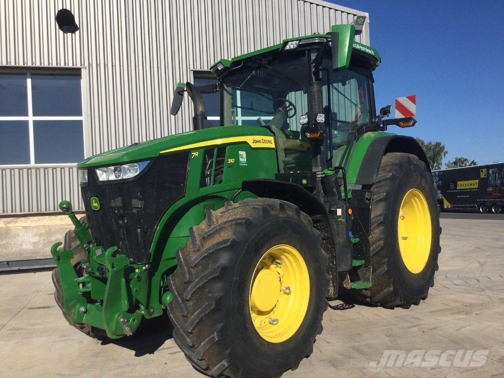 John Deere 7R310 الجرارات